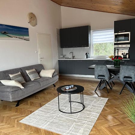 Apartment Golubica 2 Marina Kültér fotó